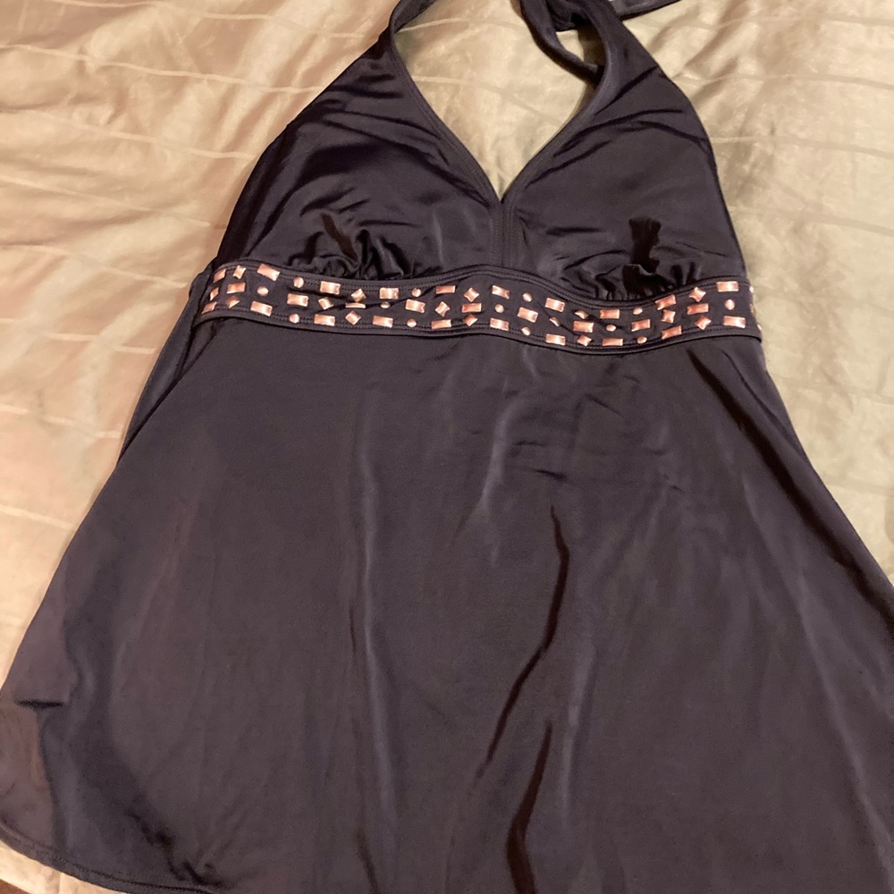 Medium maternity swim top